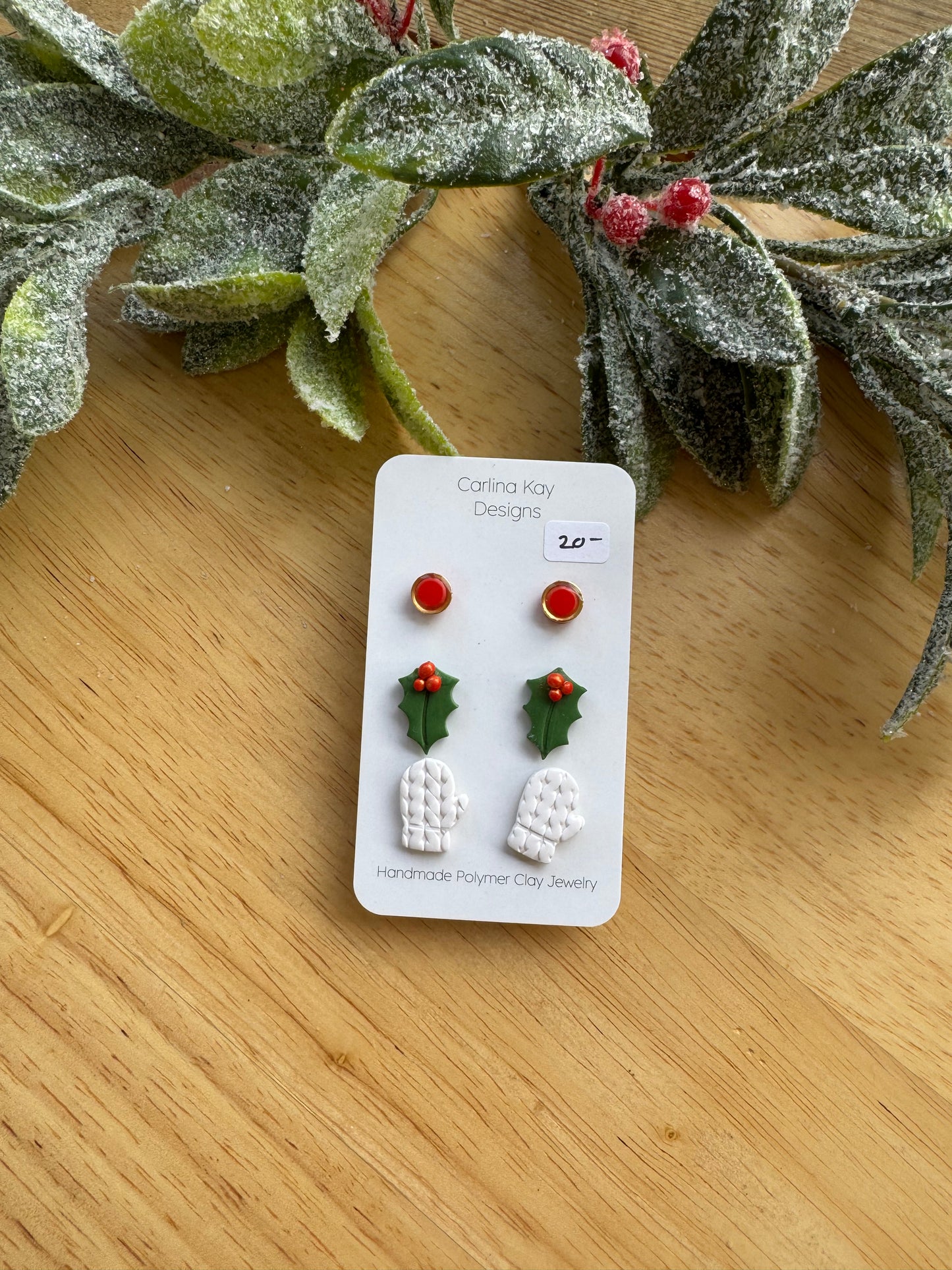 Holly mini stud pack