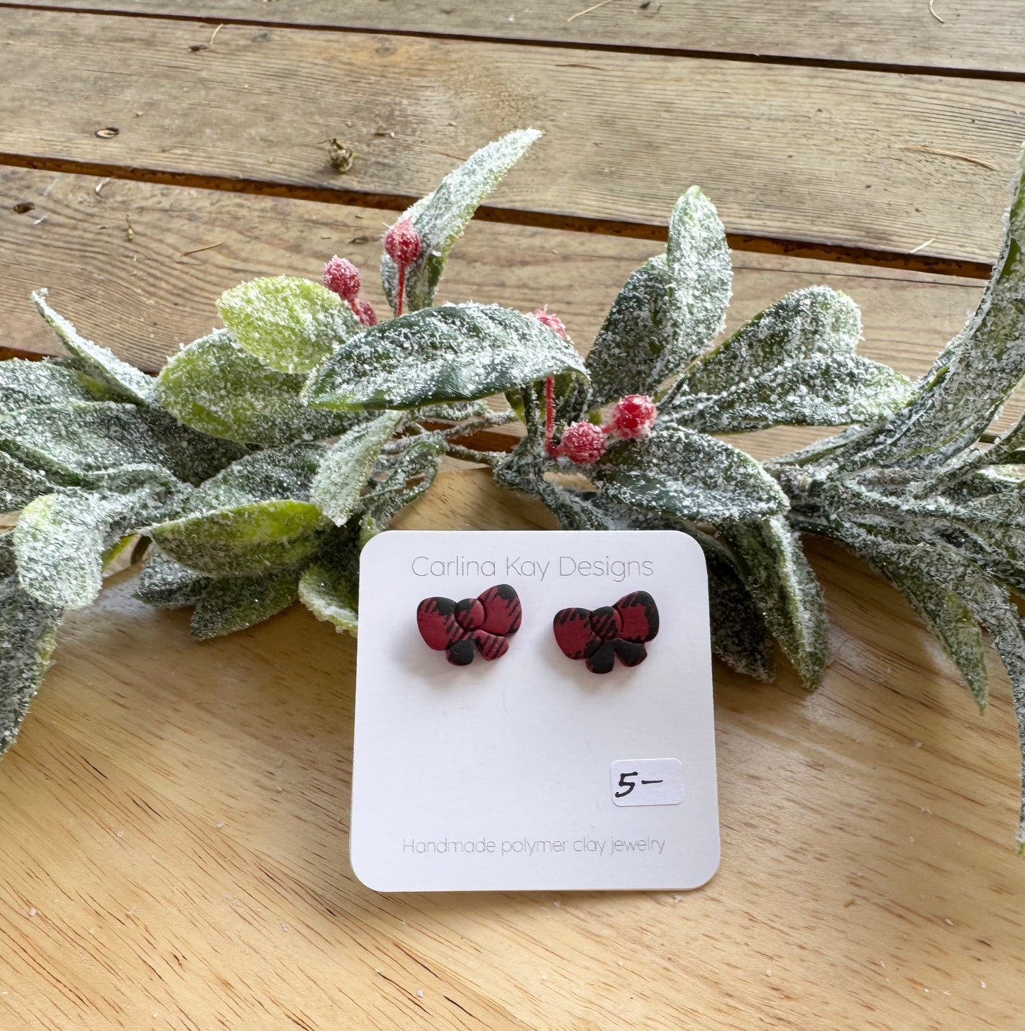 Red and black buffalo plaid bow studs