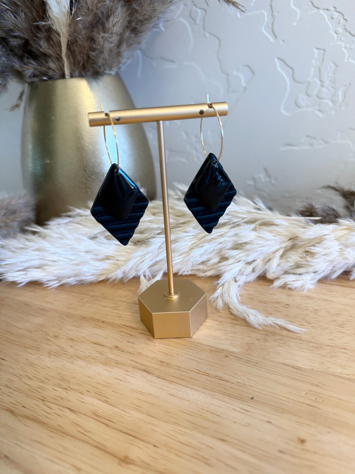 Layered diamond Hoops