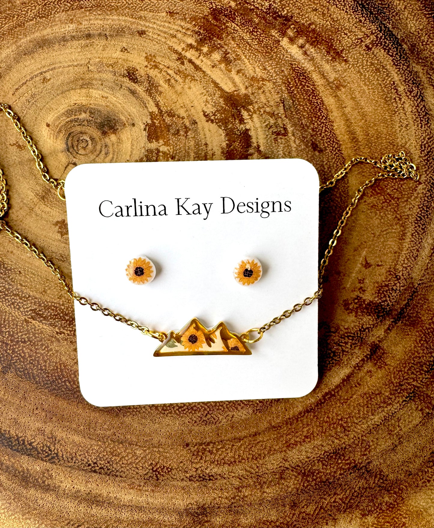 Sunflower Gold Mountain Necklace and Earring Set