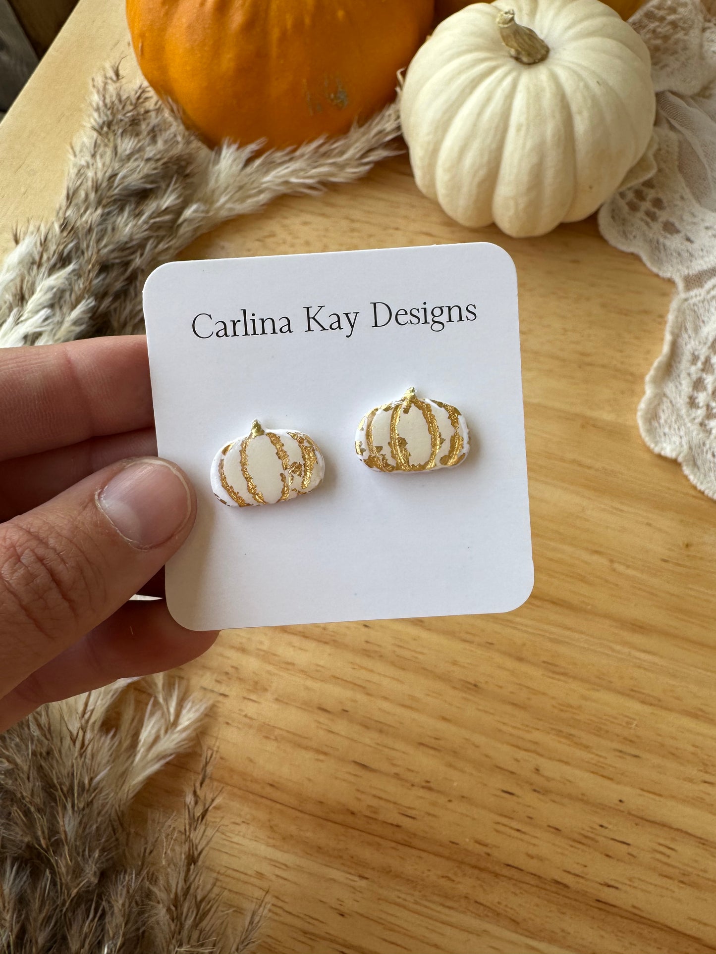 Fancy pumpkin stud earrings