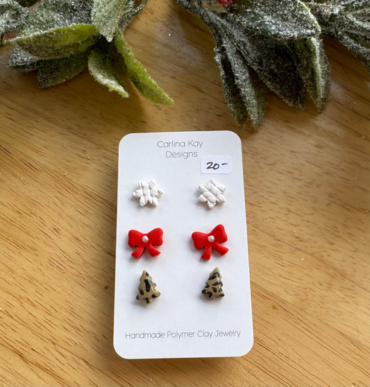 Red bow Christmas stud pack
