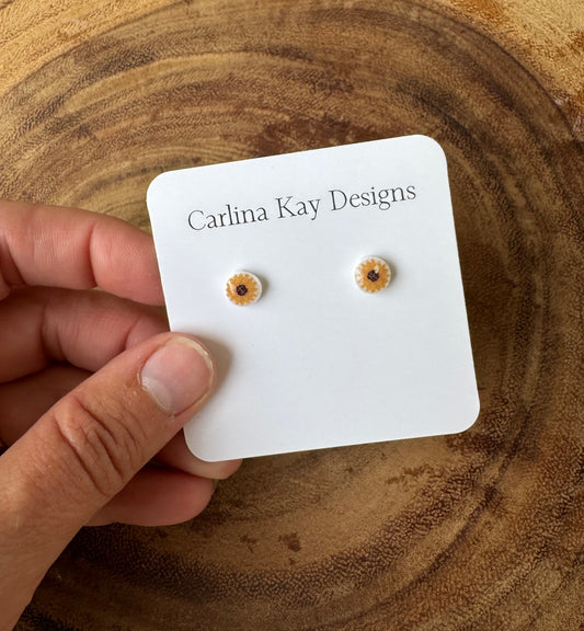 Mini sunflower studs