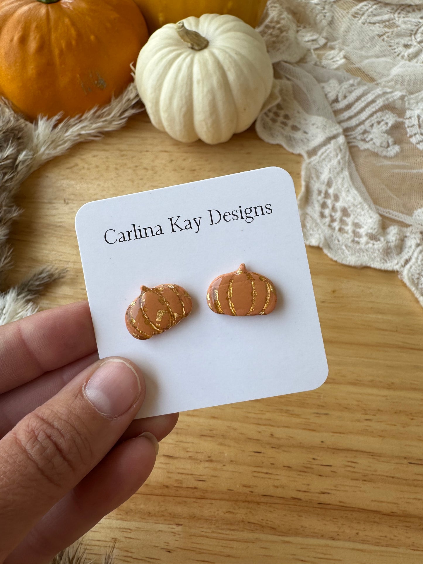 Fancy pumpkin stud earrings