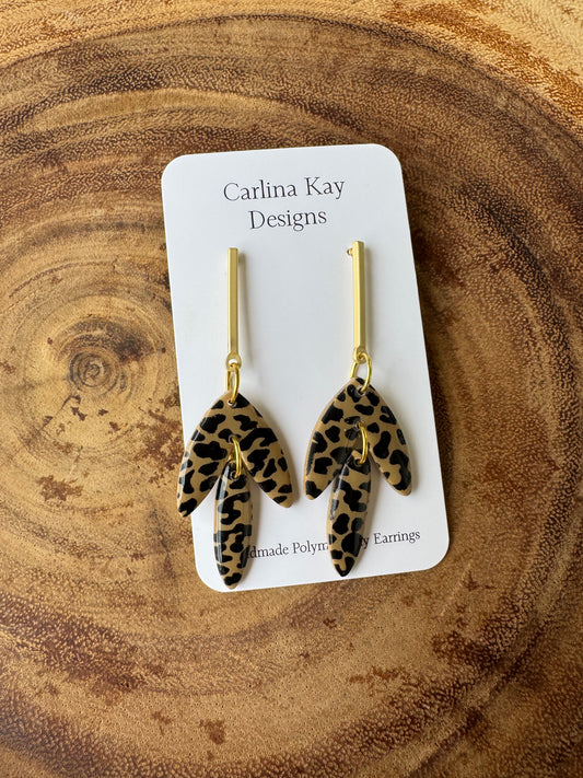Leopard dangles XL gold post